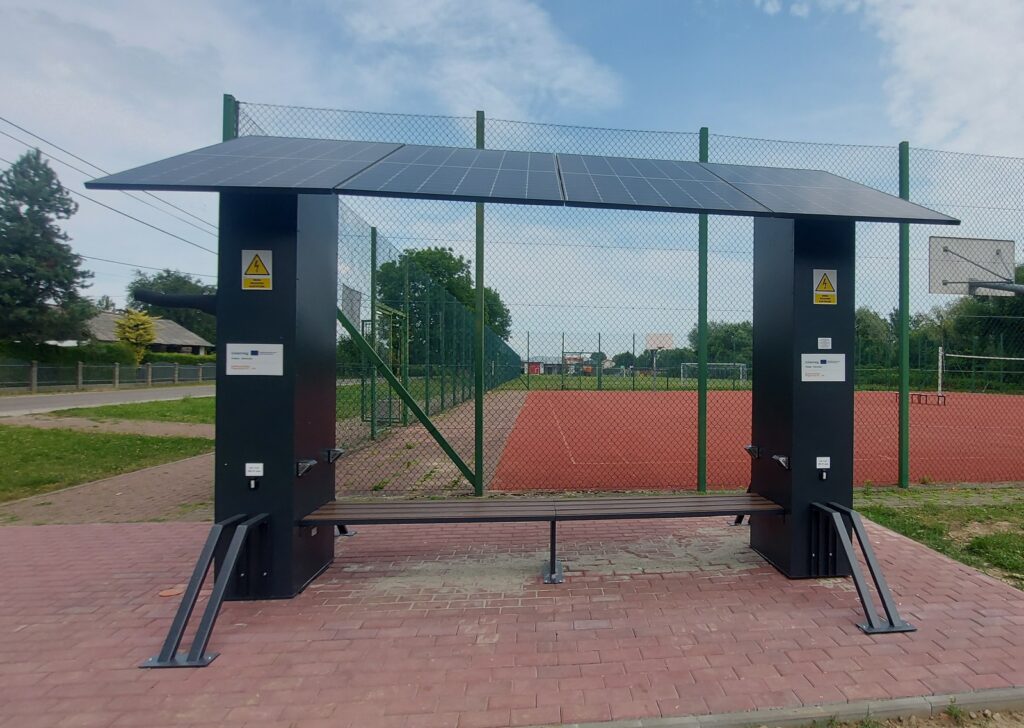 Solarna stacja ładowania rowerów elektrycznych w Załężu